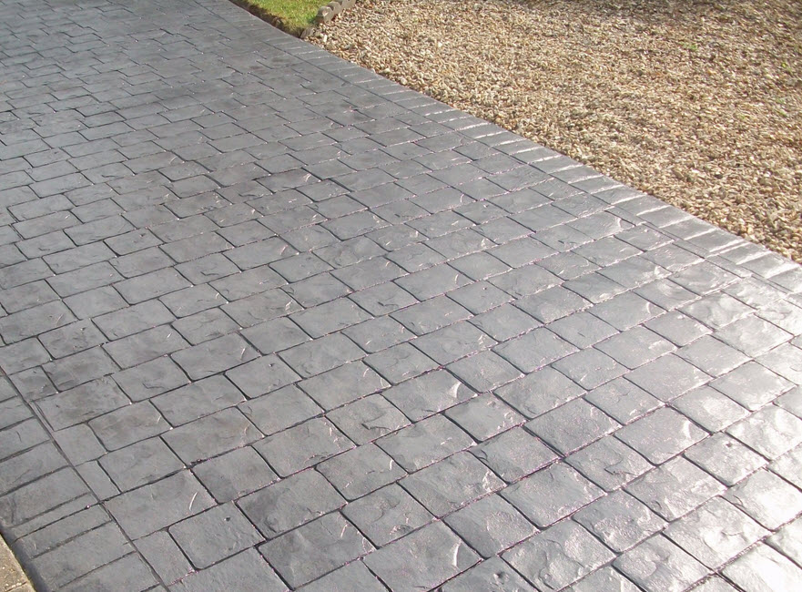 Imprinted concrete driveway Evesham Worcestershire uk